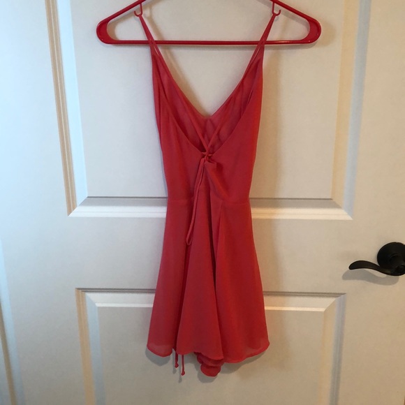 Beautiful pink romper - Picture 2 of 3